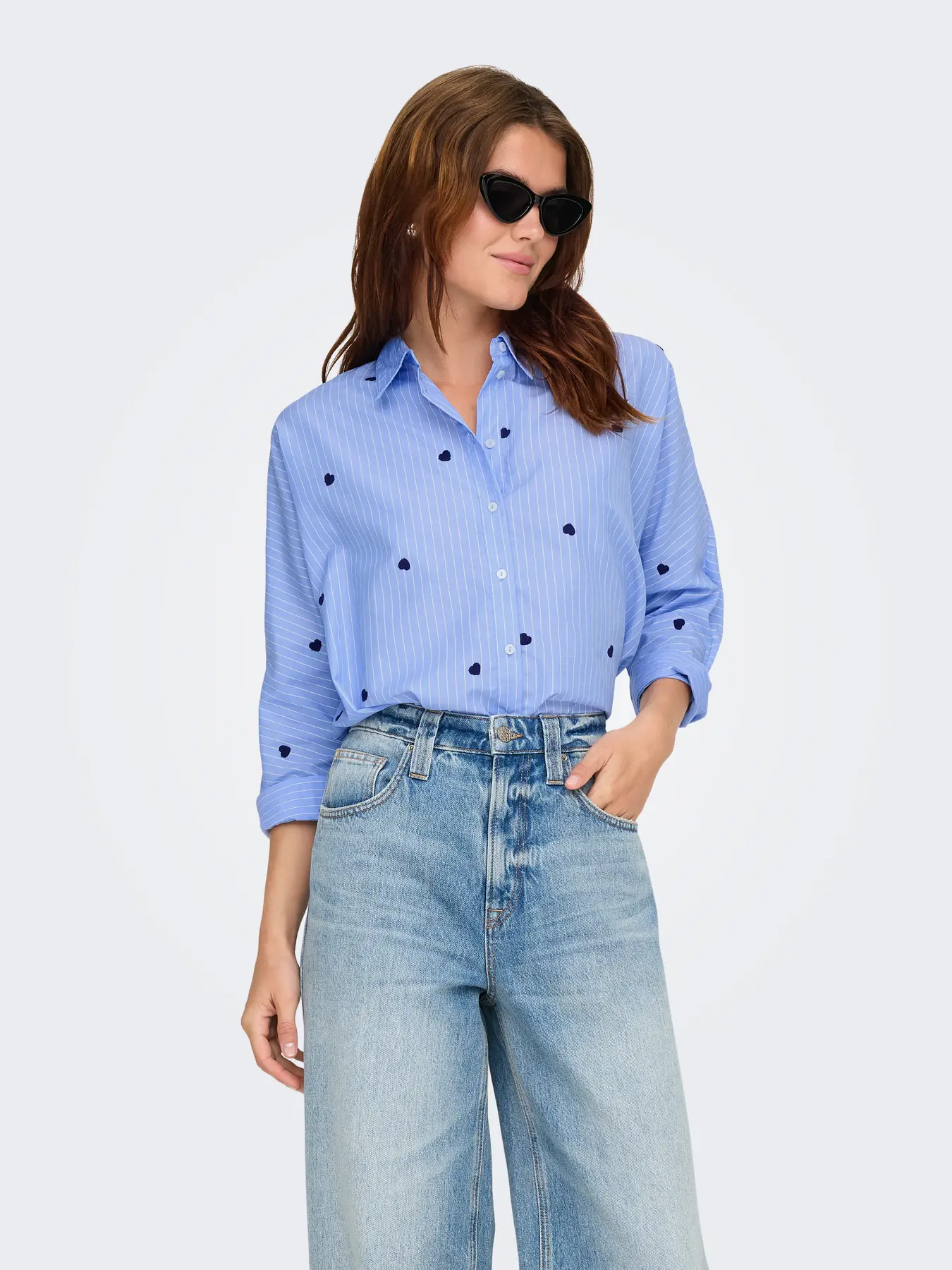 Camisa bordada ONLY ONLNEW LINA GRACE en azul - Imagen 4