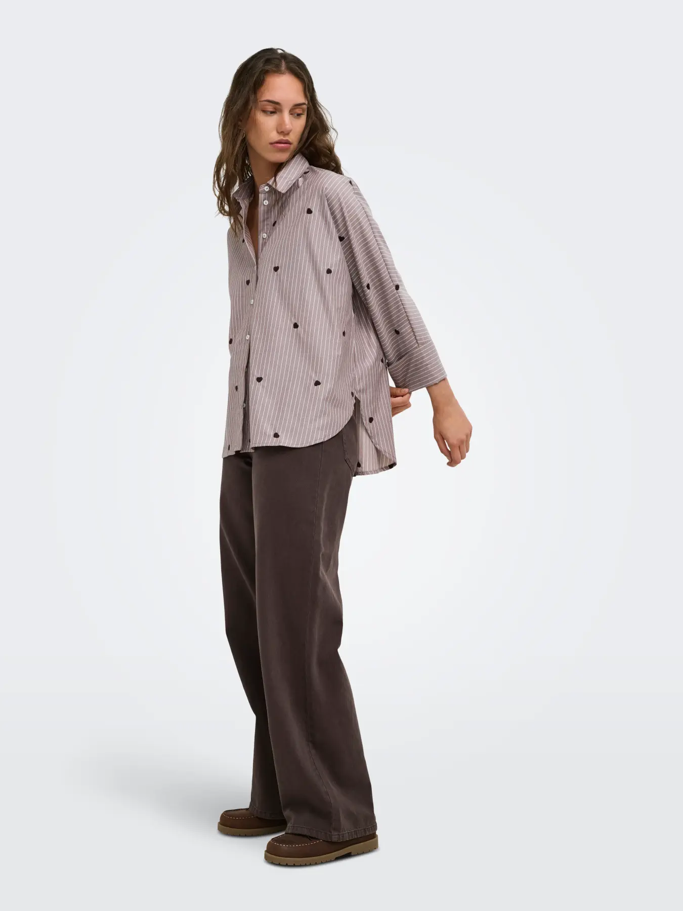 Camisa bordada ONLY ONLNEW LINA GRACE en marrón - Imagen 9